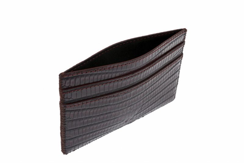 fotograf de produs, fotografie comerciala, studio foto iasi, fotograf silvestru petru, woop leather