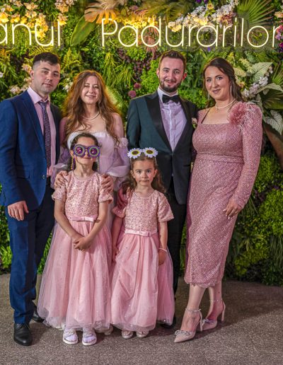 fotograf de nunta, fotograf de nunta iasi, nunta iasi, studio foto iasi, rochii mireasa, foto comercial, fotograf nunta Iasi, Vaslui, Bacau, Suceava, Botosani, Galati, trash the dress, Silvestru Petru