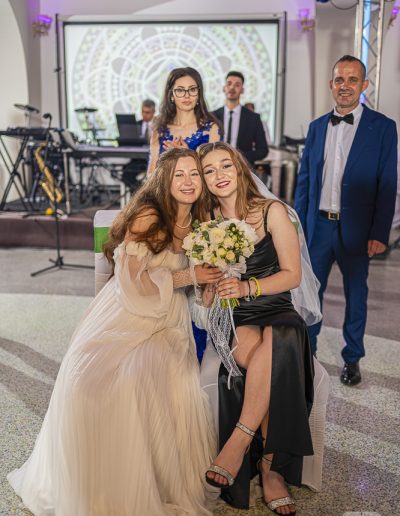 fotograf de nunta, fotograf de nunta iasi, nunta iasi, studio foto iasi, rochii mireasa, foto comercial, fotograf nunta Iasi, Vaslui, Bacau, Suceava, Botosani, Galati, trash the dress, Silvestru Petru