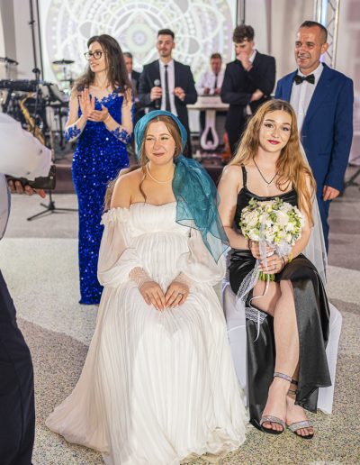 fotograf de nunta, fotograf de nunta iasi, nunta iasi, studio foto iasi, rochii mireasa, foto comercial, fotograf nunta Iasi, Vaslui, Bacau, Suceava, Botosani, Galati, trash the dress, Silvestru Petru