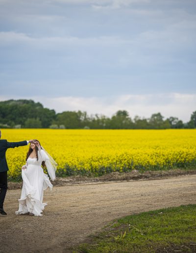 fotograf de nunta, fotograf de nunta iasi, nunta iasi, studio foto iasi, rochii mireasa, foto comercial, fotograf nunta Iasi, Vaslui, Bacau, Suceava, Botosani, Galati, trash the dress, Silvestru Petru